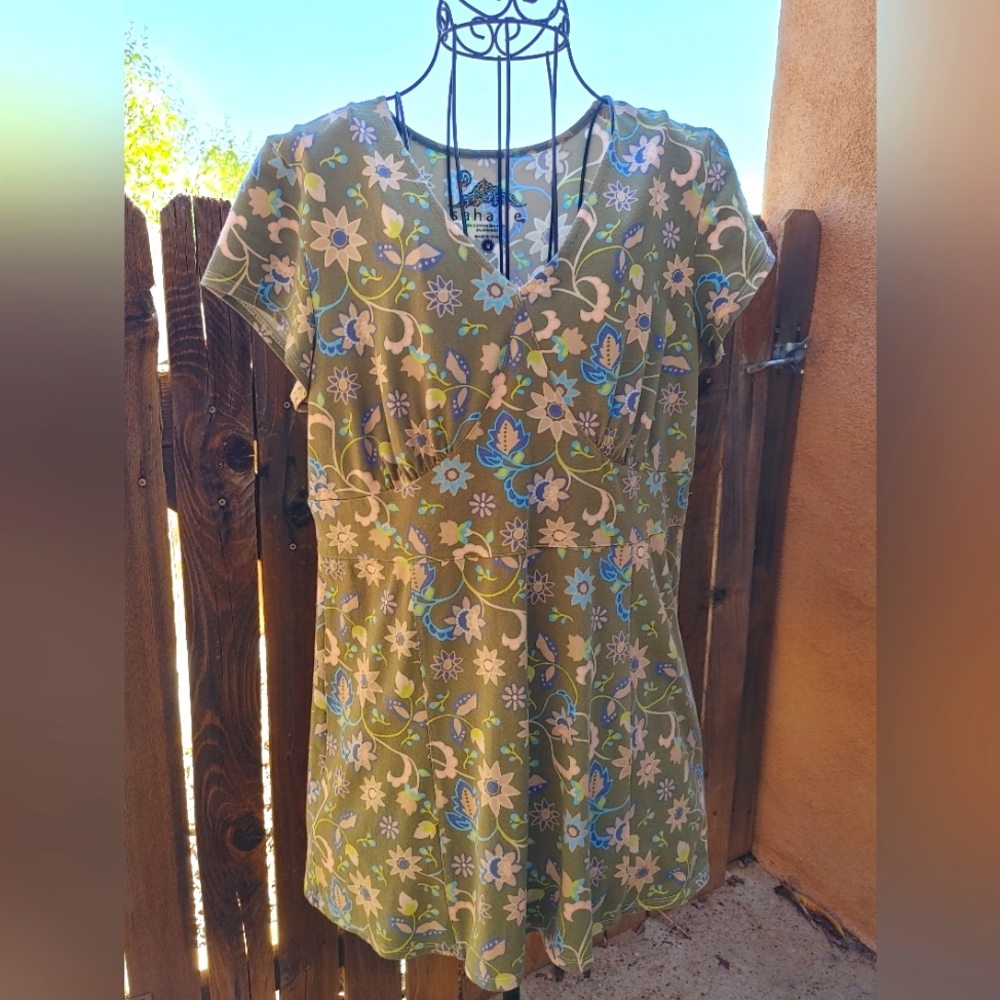 Sahalie tunic top